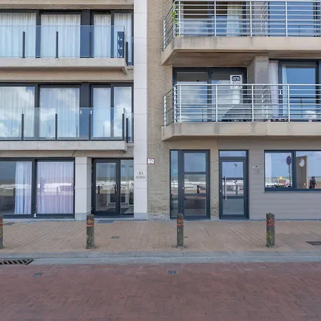 Zonnehaven With Seaview By Interhome