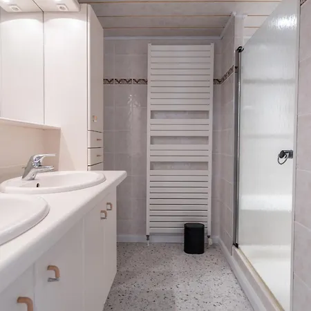 Zonnehaven With Seaview By Interhome Apartman *