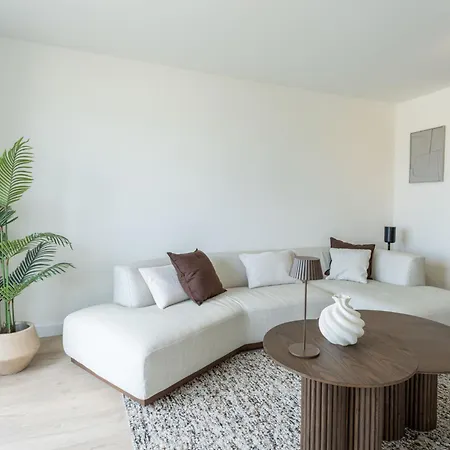 Zonnehaven With Seaview By Interhome *