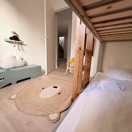 Zonnehaven With Seaview By Interhome 公寓